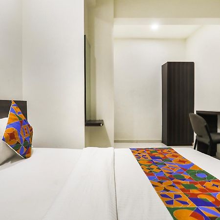 Fabhotel Sk Rajkot Exterior foto
